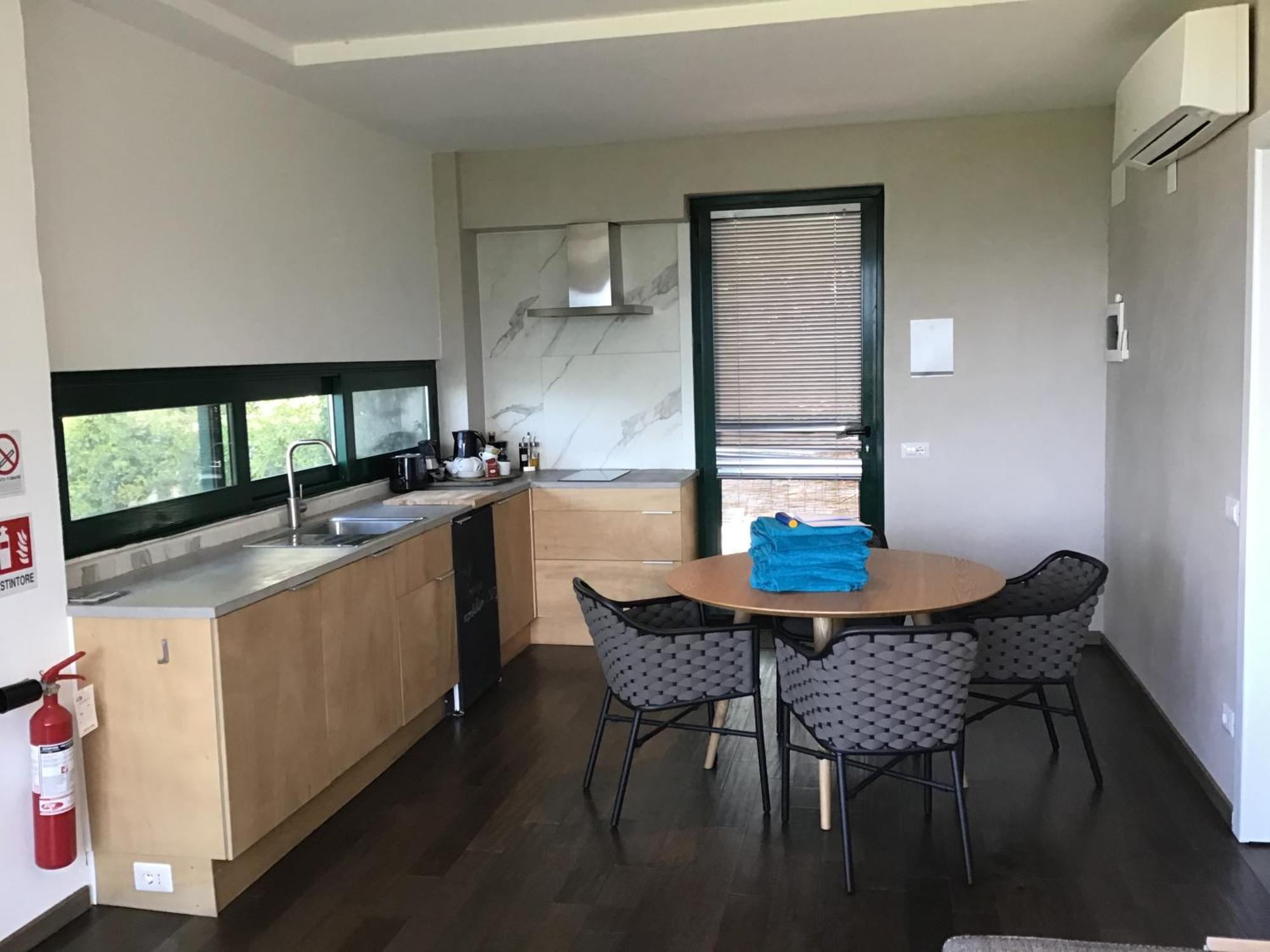Agriturismo Voeuja Lago Maggiore Luino Eksteriør billede
