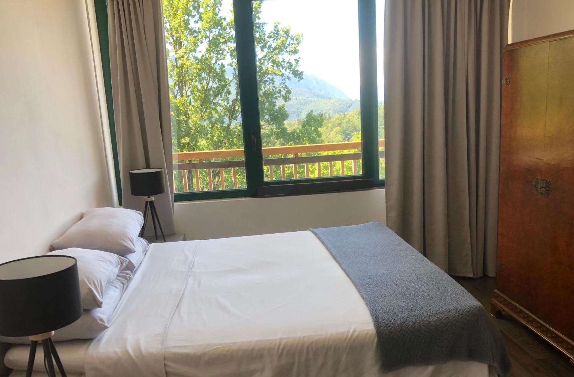 Agriturismo Voeuja Lago Maggiore Luino Eksteriør billede